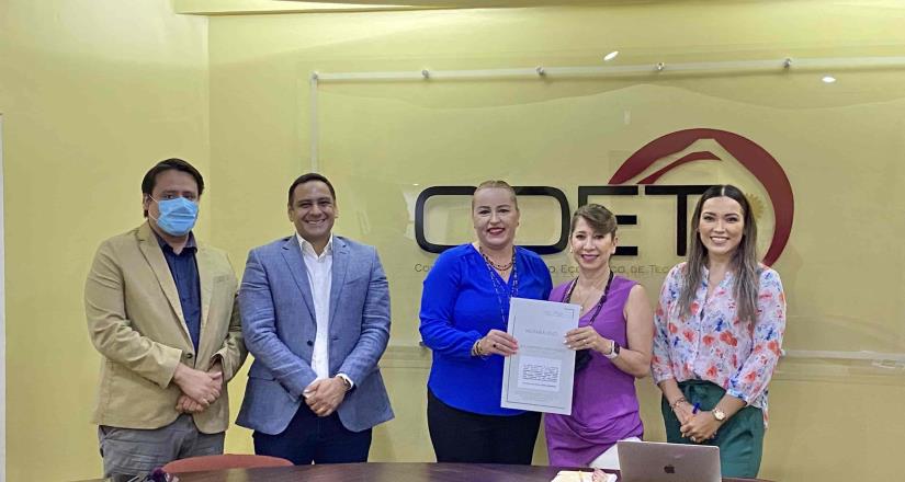 CDET realiza entrega formal de luminarias y equipamiento urbano al Ayuntamiento de Tecate