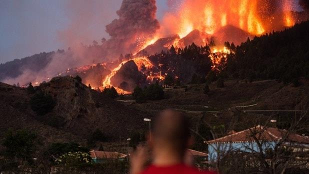 Erupción del volcán La Palma: Provoca evacuación de más de 5 mil habitantes