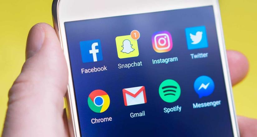 Caída de WhatsApp, Facebook e Instagram lleva casi cinco horas