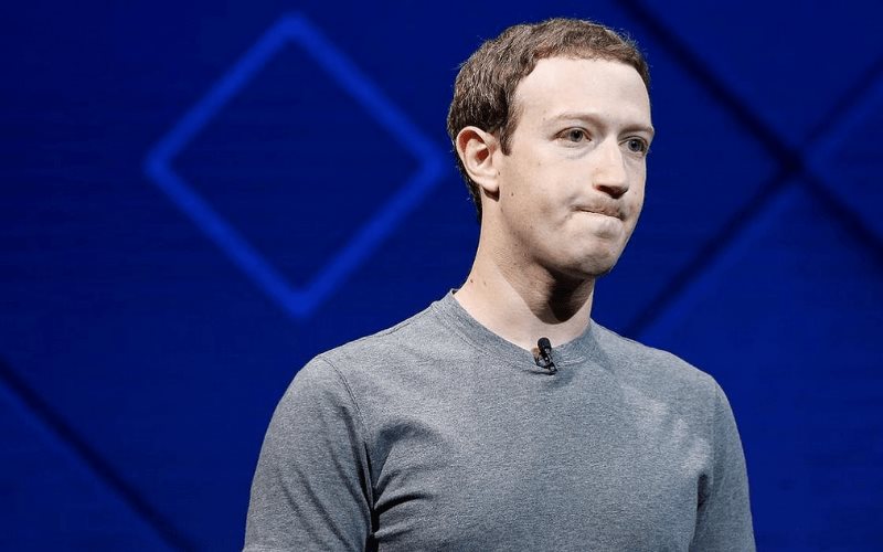 Mark Zuckerberg pierde importante suma de dinero tras apagón de sus redes sociales