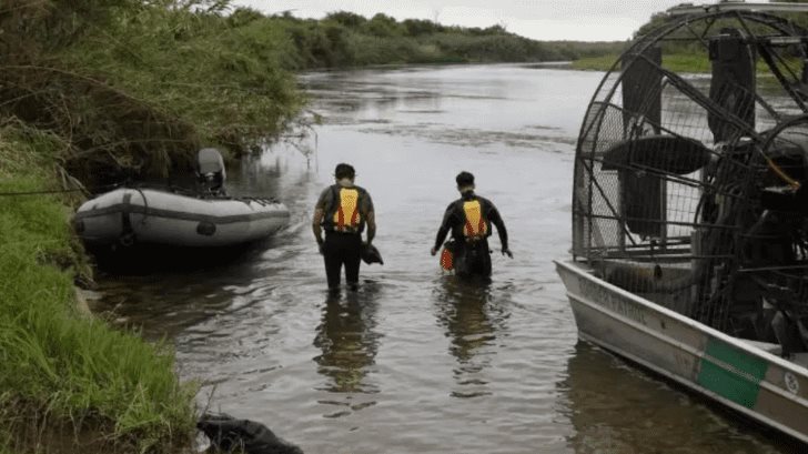 Rescatan a dos niños migrantes de ahogarse en el río Bravo
