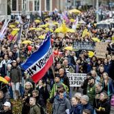 Restricciones por Covid en Países Bajos desatan protestas violentas