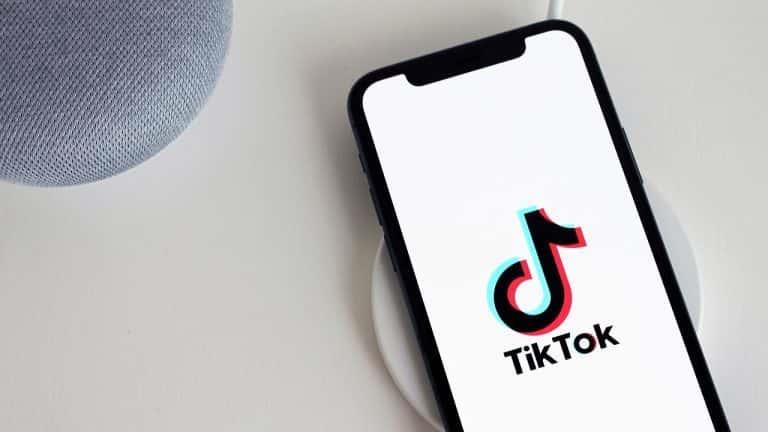 TikTok demandada por daños mentales a moderadora de contenido