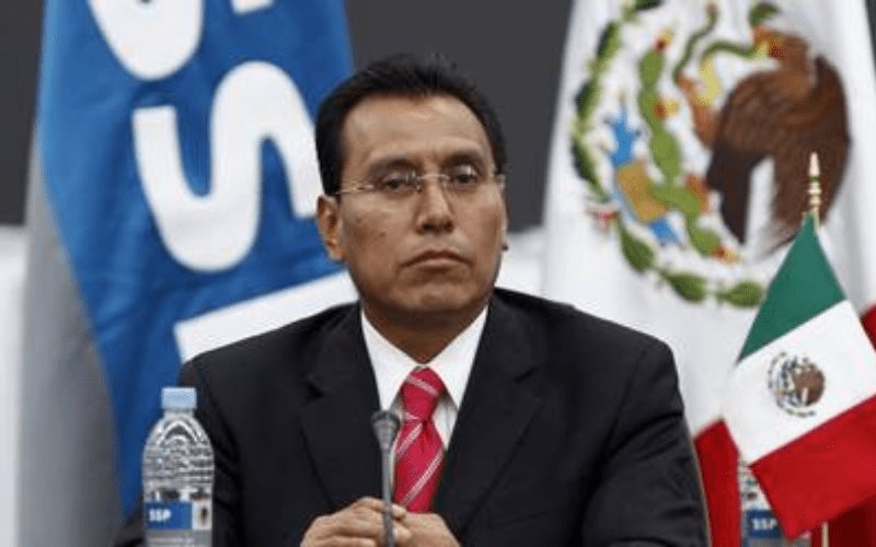 Irónico que Facundo Rosas exponga sobre “Armas de Fuego y su Impacto en México”