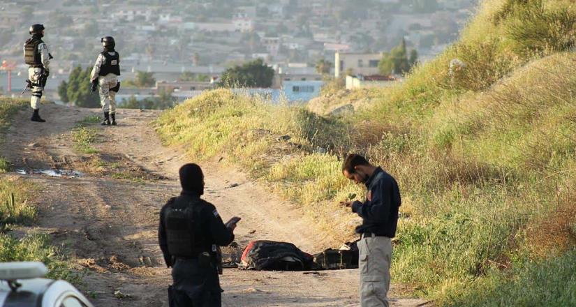Se encuentran restos humanos en bolsas negras en colonia Cerro Colorado.
