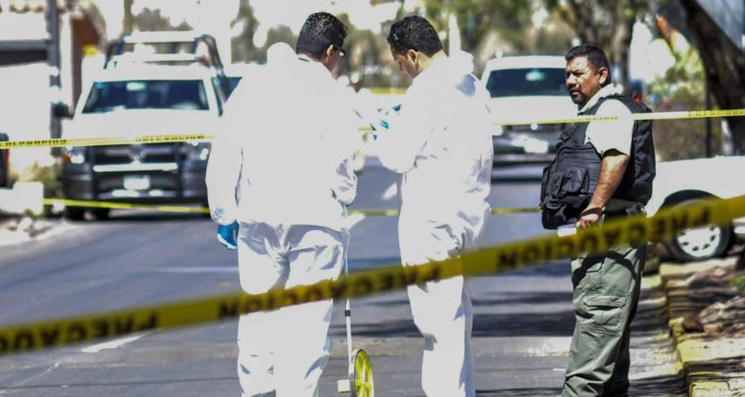 Universidad de Zacatecas condena asesinato de tres estudiantes.