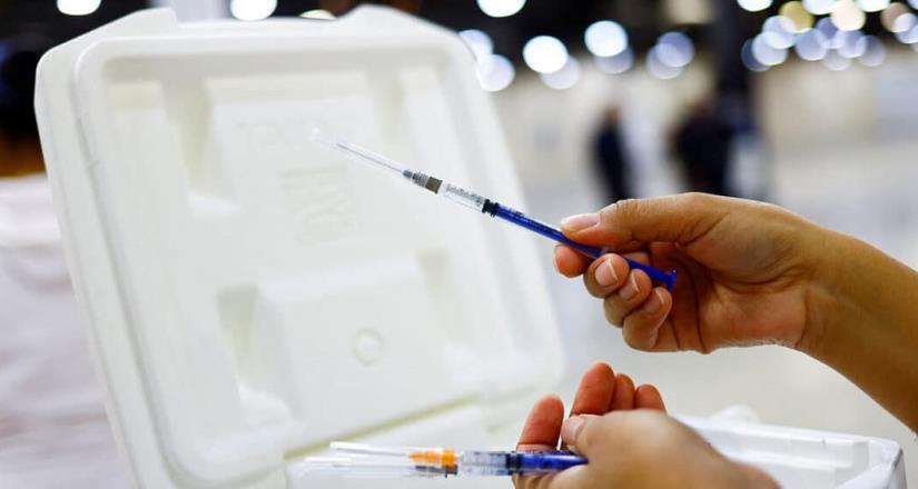 CDMX espera confirmación de vacuna antiCovid para adolescentes