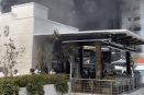 Se registra fuerte incendio al interior de una plaza comercial en Tijuana