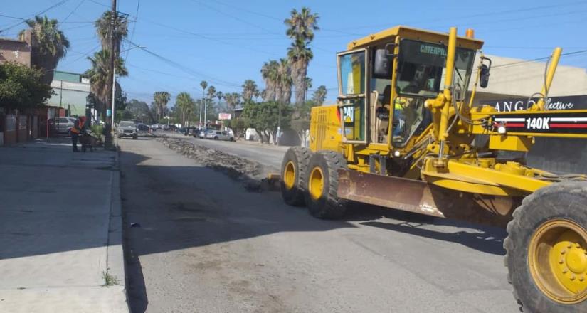 Inicia SIDURT trabajos de reecarpetado en avenida Rayón
