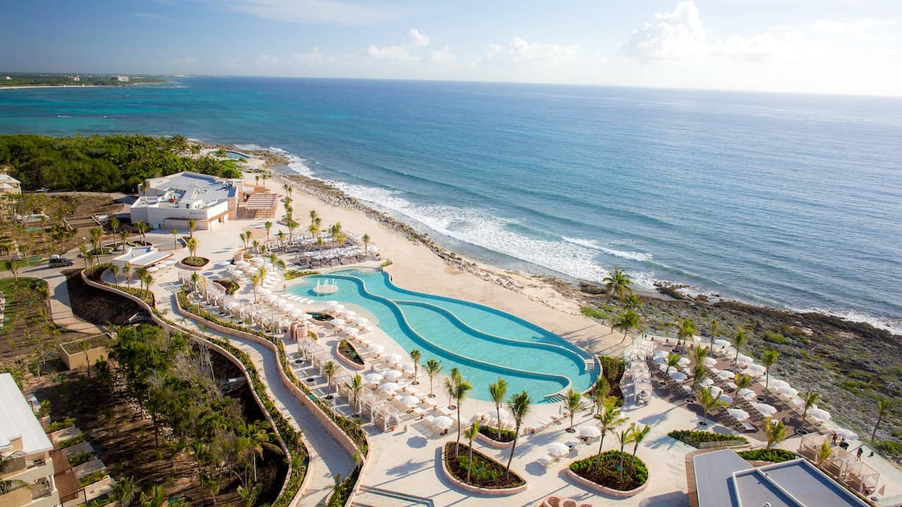 Wyndham Hotels & Resorts y Palladium Hotel Group firman una alianza estratégica y expanden la marca Registry Collection Hotels incluyendo  14 resorts all-inclusive del grupo español