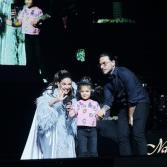 Natalia Jiménez conmueve en Miami al llorar y presentar a su hija Alessandra