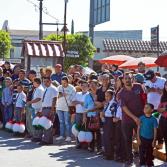 Tecatenses disfrutan del tradicional desfile cívico militar de independencia