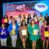 Reconocen trayectoria de mujeres y hombres en Foro Mujer+Salud Actual a la Vanguardia 2022"