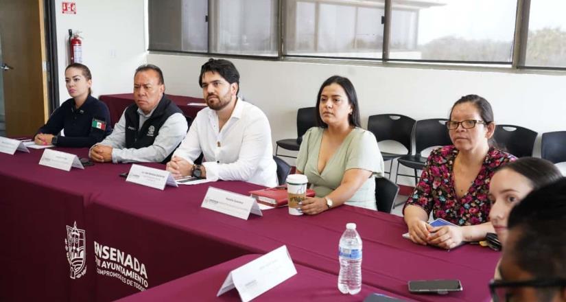 Presenta Gobierno Municipal a asociaciones civiles Modelo de Justicia Cívica