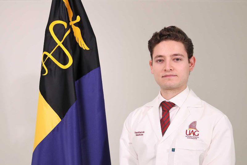 Estudiante de medicina de la UAG destaca en examen CENEVAL