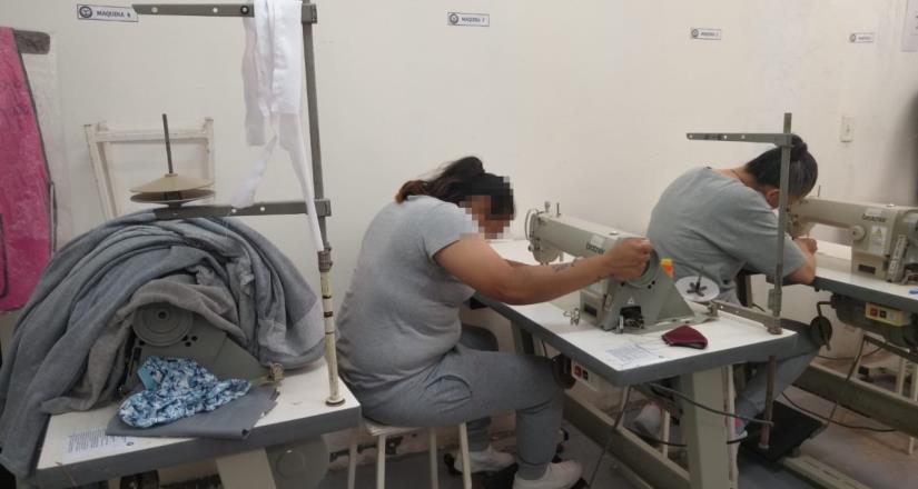 Impulsa CESISPE talleres de costura al interior de los centros penitenciarios de la entidad