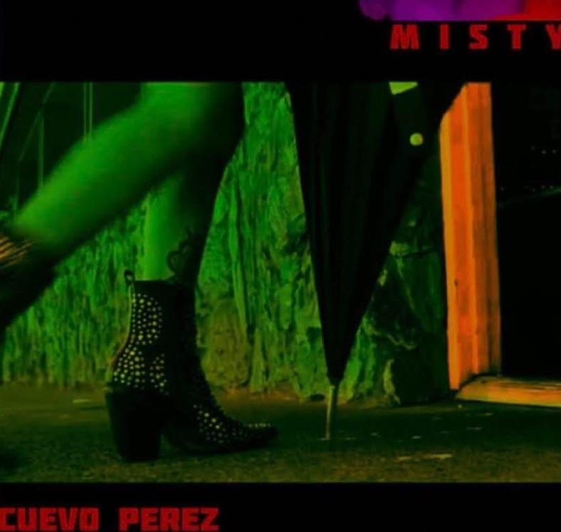 Uno de los cantautores más prolíficos de la música alternativa, Cuevo Pérez, estrena su nuevo sencillo titulado "Misty