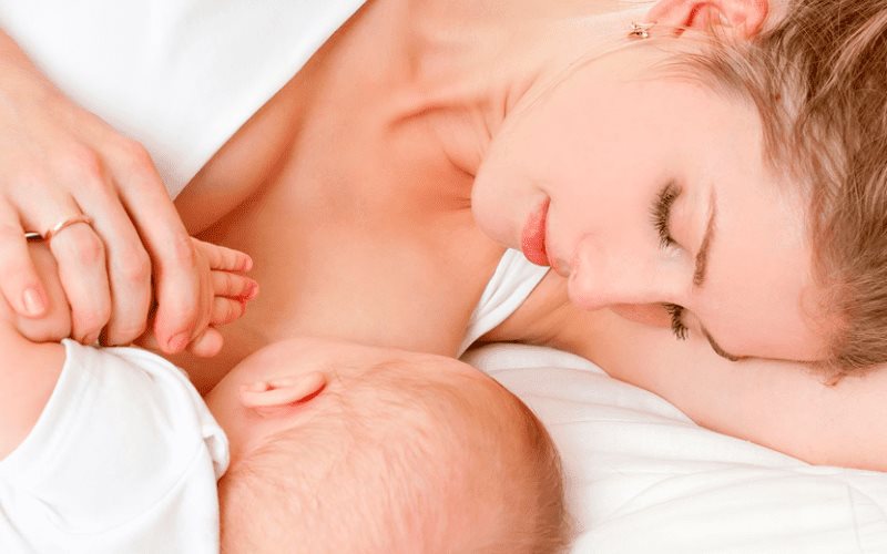 ¿Escasez de “fórmula”? La lactancia materna sigue siendo la mejor