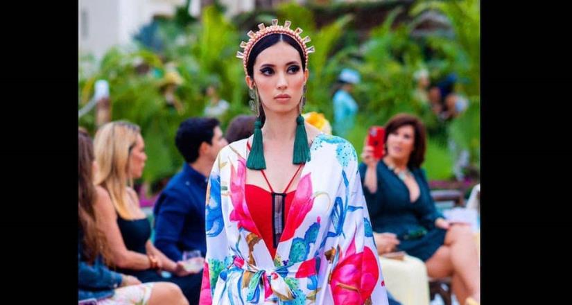 11 de 39Que no te falte la colección de Kimonos de Sonia Falcone "AMA DESIGNS" 