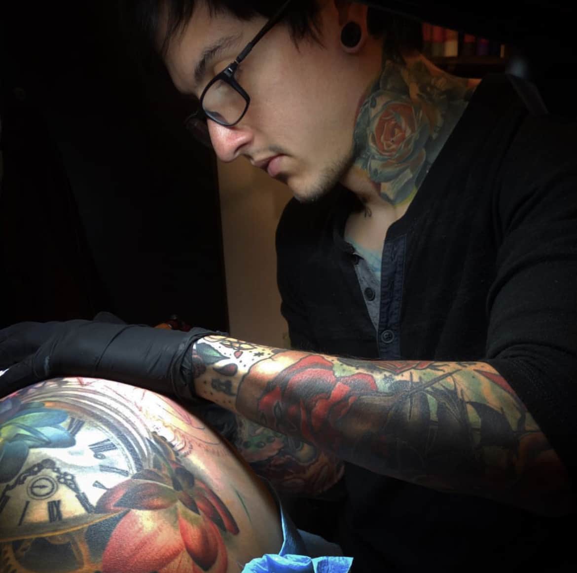 Andrés Acosta, pionero del tatuaje surrealista.