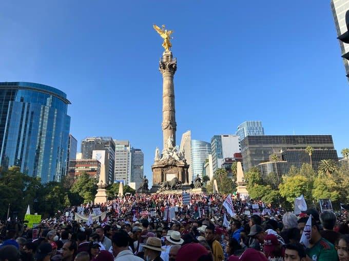 Marcha de  AMLO por la Ciudad de México
