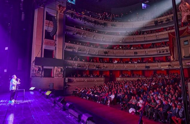 Ricardo Montaner recibe el cariño europeo en Teatro Real de Madrid