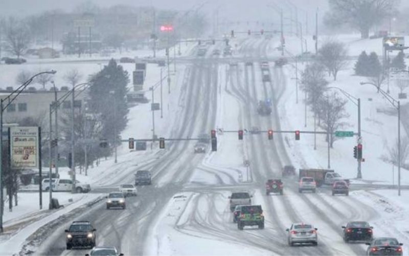 Tormenta invernal cobra la vida de al menos 16 personas en EE.UU.