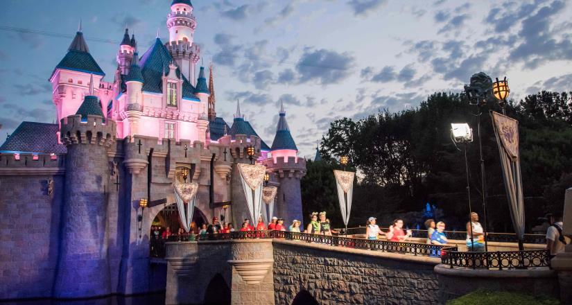 Disneyland Half Marathon Weekend es anunciada como la runDisney en la temporada 2023-2024
