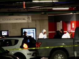 Asesinan al dueño de una empresa de seguridad privada en el estacionamiento de la plaza Galerías