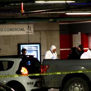Asesinan al dueño de una empresa de seguridad privada en el estacionamiento de la plaza Galerías