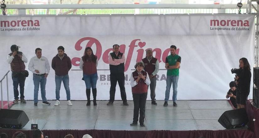 Se suman más de 200 líderes del PRI, PAN y PRD a la precampaña de Delfina Gómez