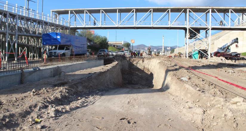 Presenta obra de construcción del puente Casa Blanca en Tijuana avance del 35%: SIDURT