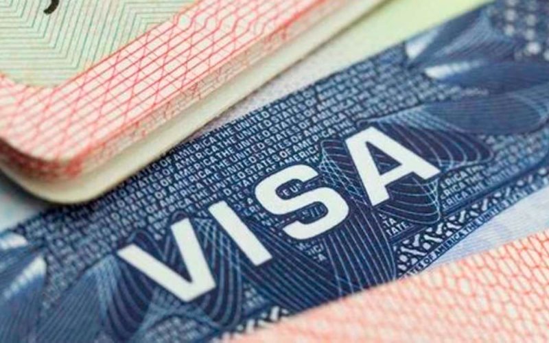 Eliminan entrevistas para visa americana a quienes cumplan con estos requisitos