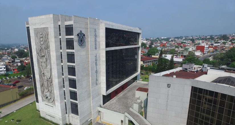 ¡Fallas en el Sistema de Justicia de Veracruz! Tienen en la cárcel a distinguido catedrático de Xalapa