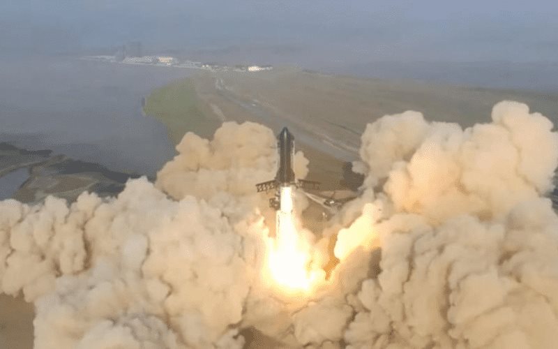 Starship de Space X explota poco después de su lanzamiento