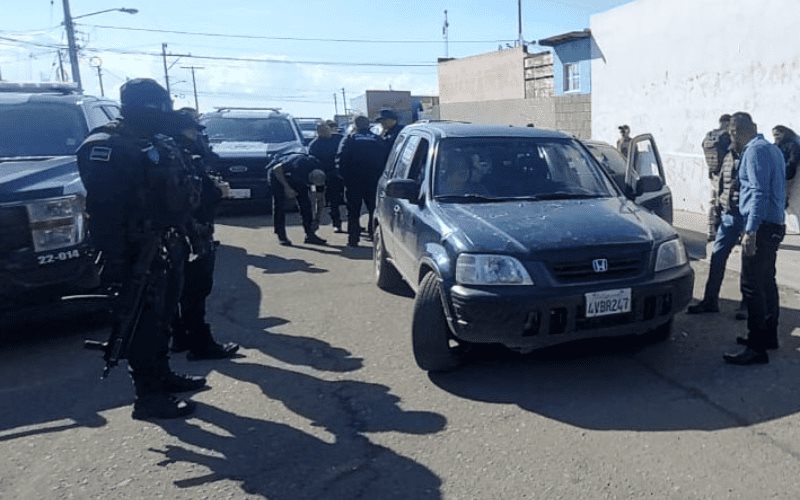 Fiscalía Regional De Playas De Rosarito y Secretaría De Seguridad Ciudadana detienen a cuatro personas