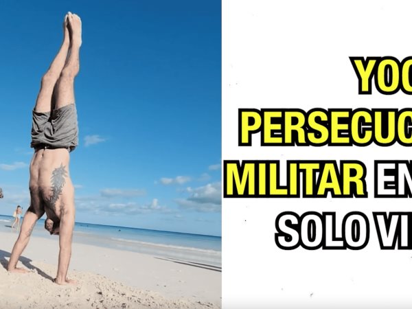 Yoga y persecución militar en el mismo video.