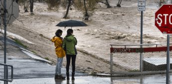 Alertan inundaciones en San Diego; piden a la población extremar precauciones 