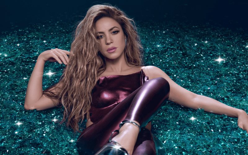 Shakira convierte sus lágrimas en diamantes en "Las mujeres ya no lloran"