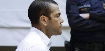 Dani Alves es sentenciado a 4 años y 6 meses por agresión sexual