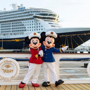 Disney Cruise Line reconocido como el Mejor Crucero en los Food and Travel Reader Awards 2023