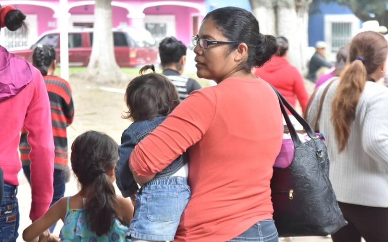 "40% de las encuestadas dejó su empleo para convertirse en ama de casa cuando cerró el Programa de Estancias Infantiles": López Estrada y Covarrubias Balderas
