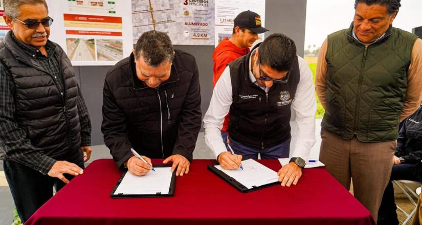 Armando Ayala inaugura la modernización del tramo carretero Chapultepec-Maneadero