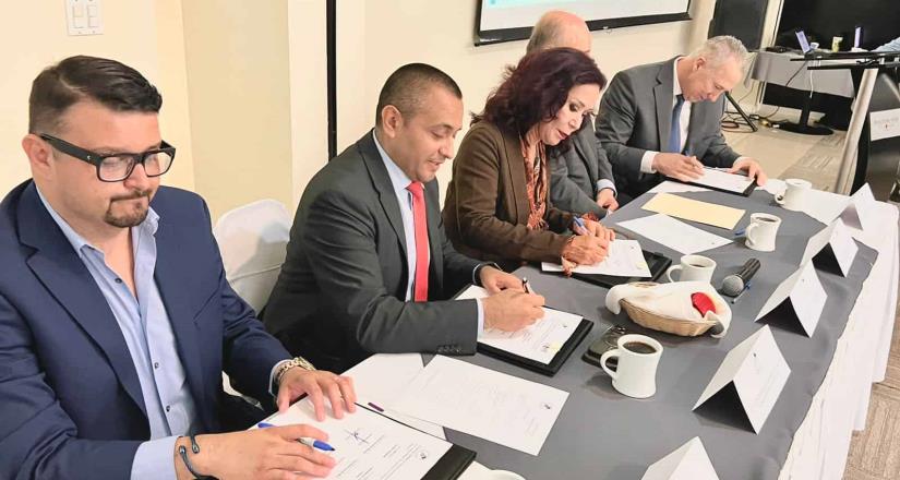 Firman convenio de colaboración el Colegio de Notarios y el Instituto Estatal Electoral en el Estado de Baja California