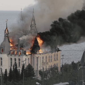 El icónico Castillo de Harry Potter de Odesa, fue atacado por misiles rusos