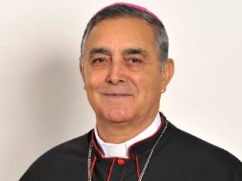 Obispo Salvador Rangel entró voluntariamente a un motel con un hombre, revela comisionado de Seguridad