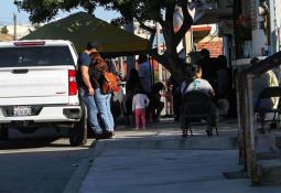 Minutos después de ataque armado, policía municipal captura al agresor