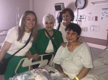 Club Cigüeñas estuvo presente en el día de las madres en el Hospital General