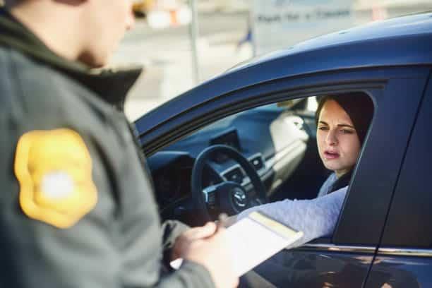 ¿Qué pasa si no tienes seguro de auto?