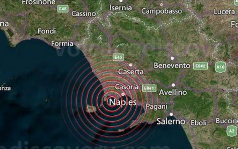 Nápoles sufrió de sismo de magnitud 4.4